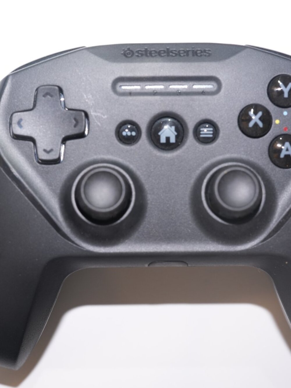 SteelSeries Nimbus+ Wireless Apple Controller Black